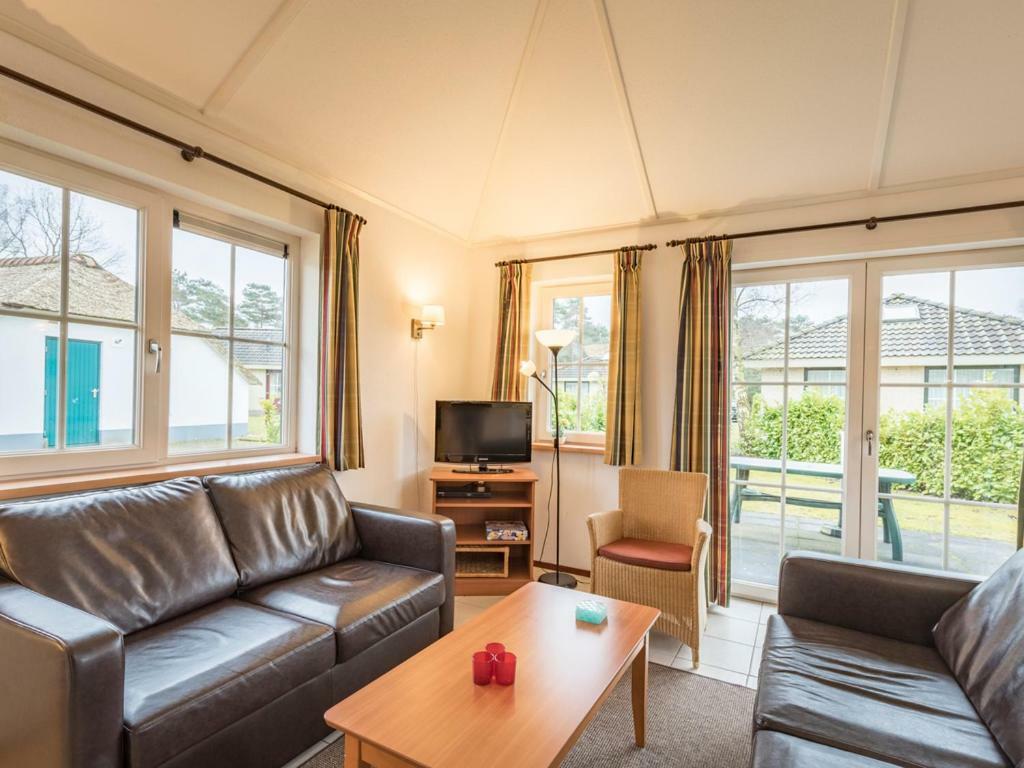 Landal De Veluwse Hoevegaerde Hotell Putten Exteriör bild